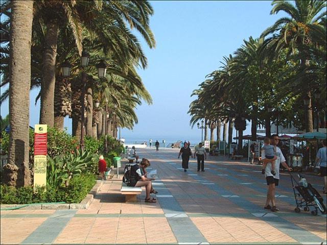 Ferienwohnung Nerja 1ª Linea De Playa De Burriana , Terraza Grande Al Mar Exterior foto